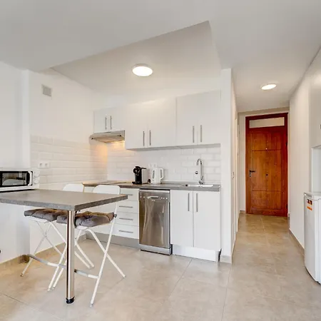 Playa Honda Charming In Americas Apartamento