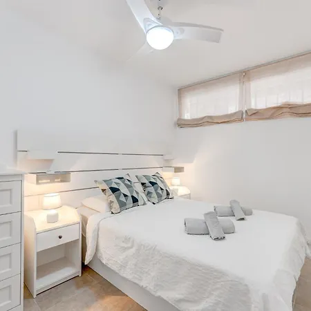 Playa Honda Charming In Americas Lägenhet *